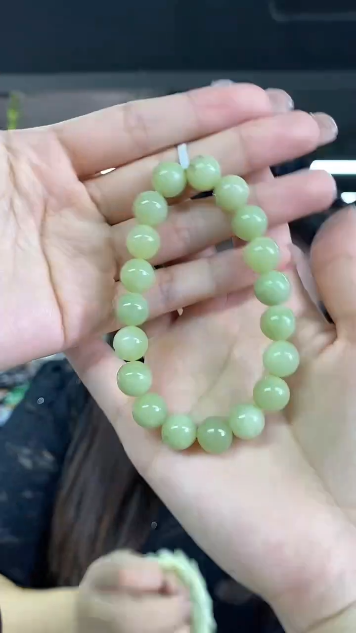 手串未镶嵌和田玉多样性发其一颜色微差