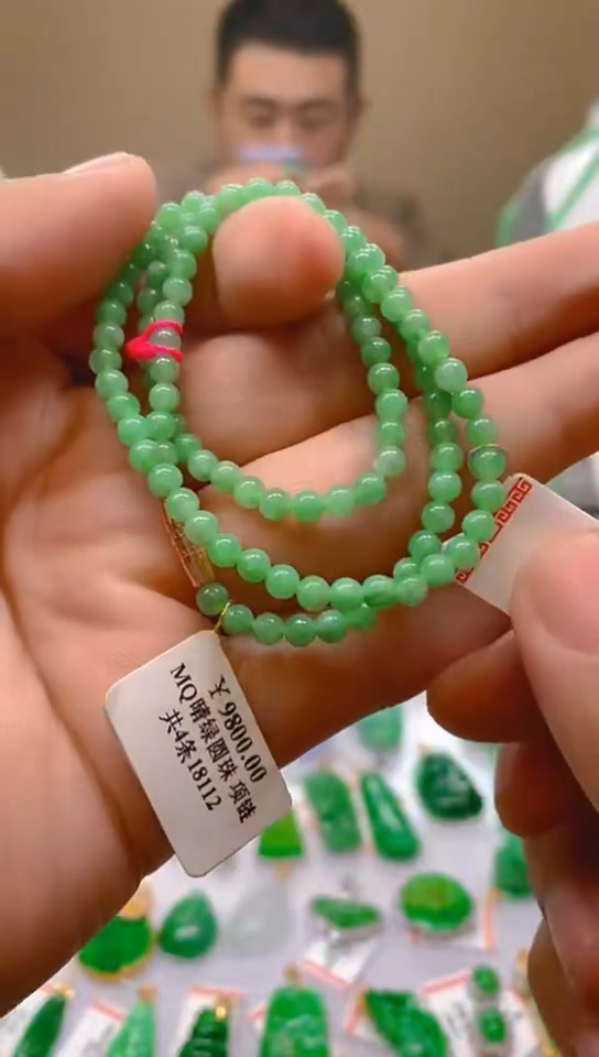 【闪购商品】翡翠颈饰未镶嵌新号开播，全场乱卖