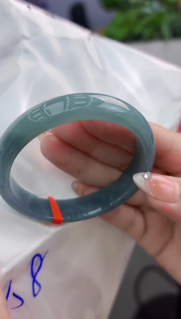 【闪购商品】翡翠手镯未镶嵌翡翠手镯