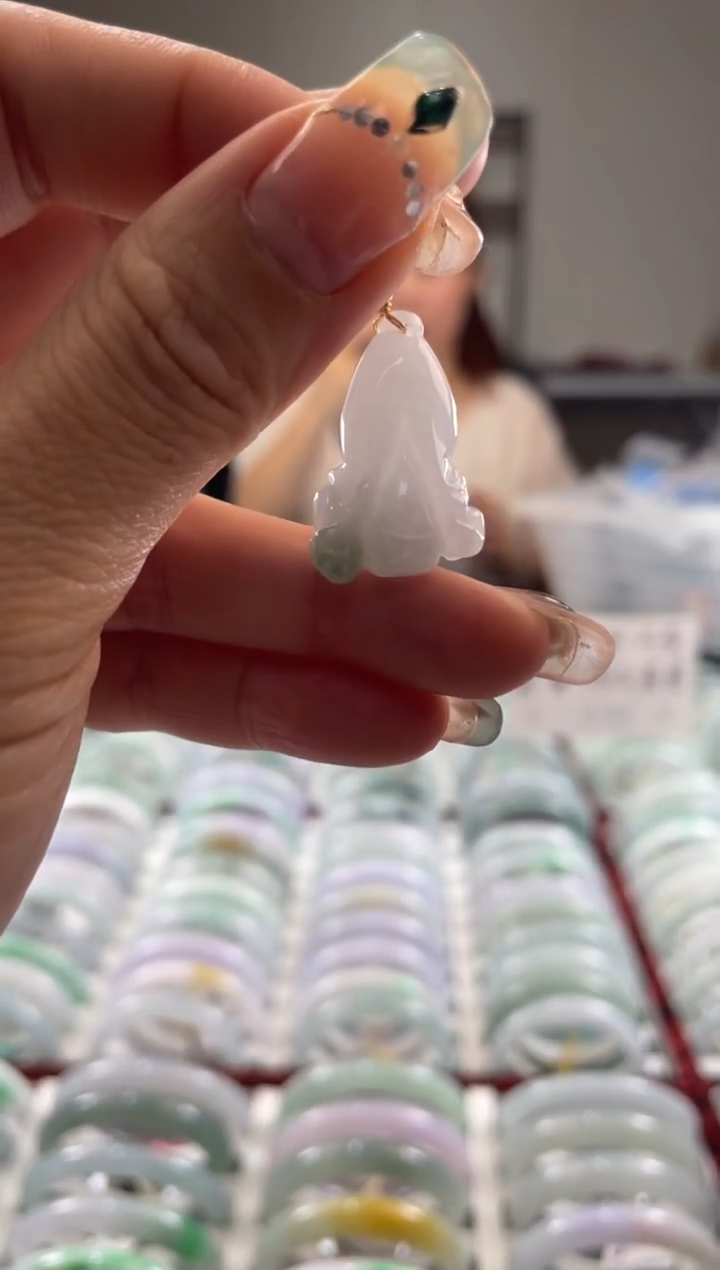 颈饰未镶嵌翡翠多样性发一
