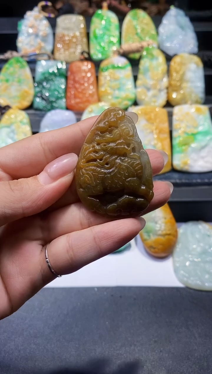 定制翡翠未镶嵌A货翡翠