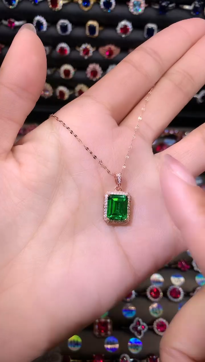 【闪购商品】透辉石吊坠银S925镶嵌1