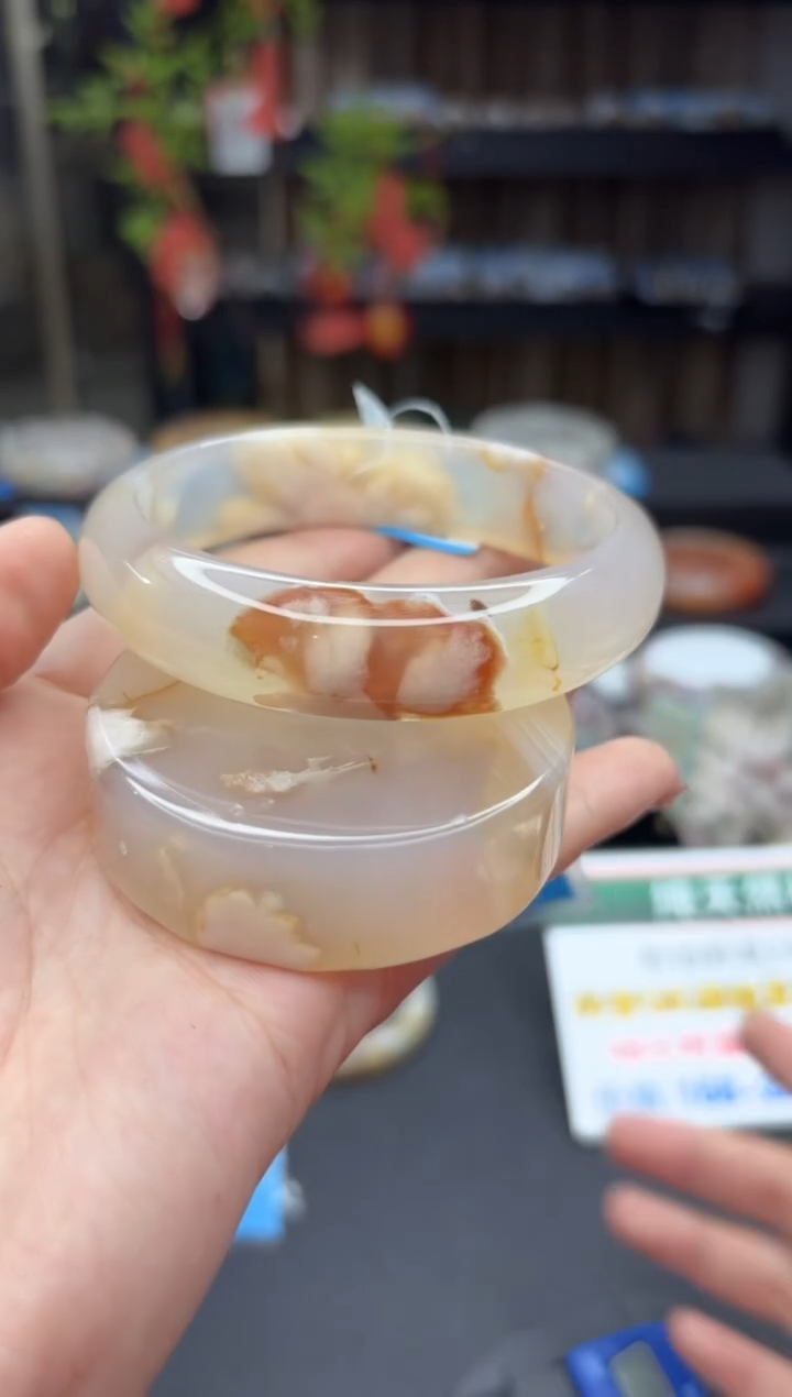 【闪购商品】石英质玉手镯未镶嵌283（61圈赠送镯心）