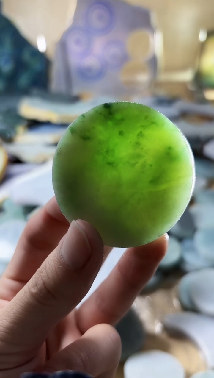 【闪购商品】翡翠颈饰未镶嵌A货白谭2461