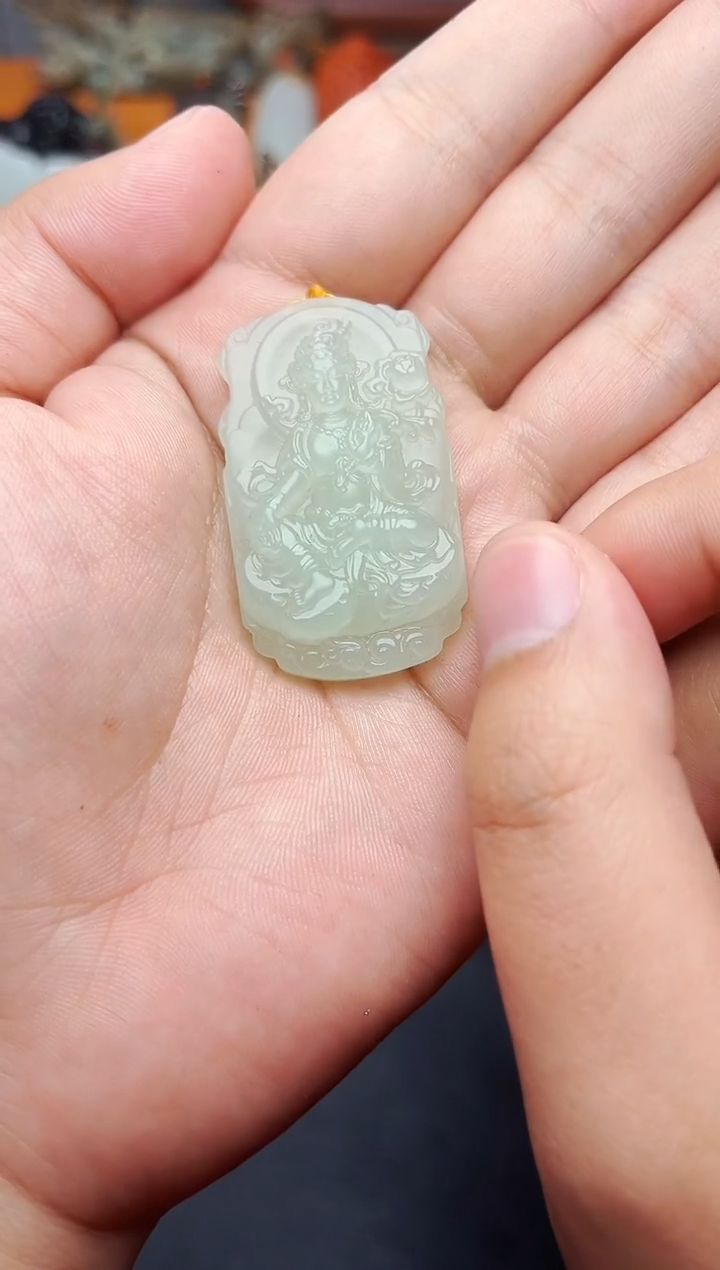 【闪购商品】和田玉颈饰未镶嵌观音牌01