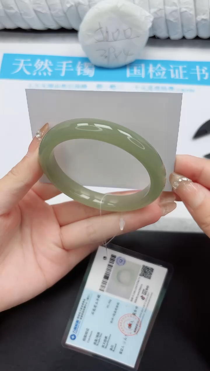 石英质玉手镯未镶嵌14-60.6D/LL