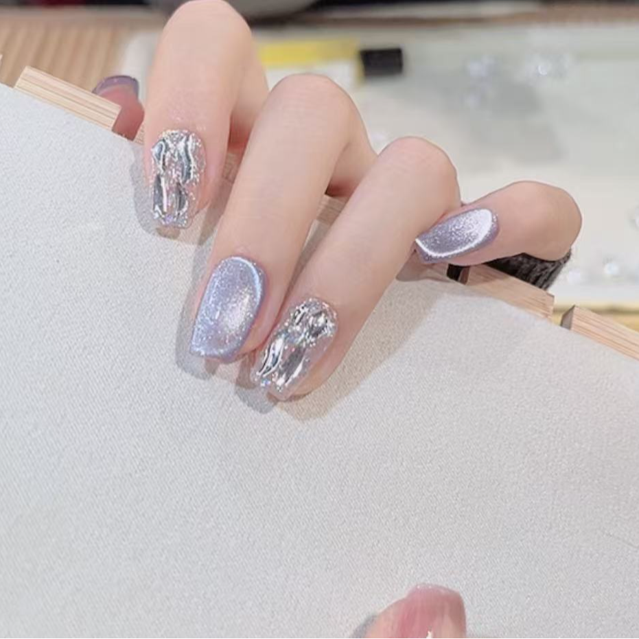 AURA Nail “紫色星辰” 冰紫色系猫眼带钻韩系设计师穿戴甲XX57