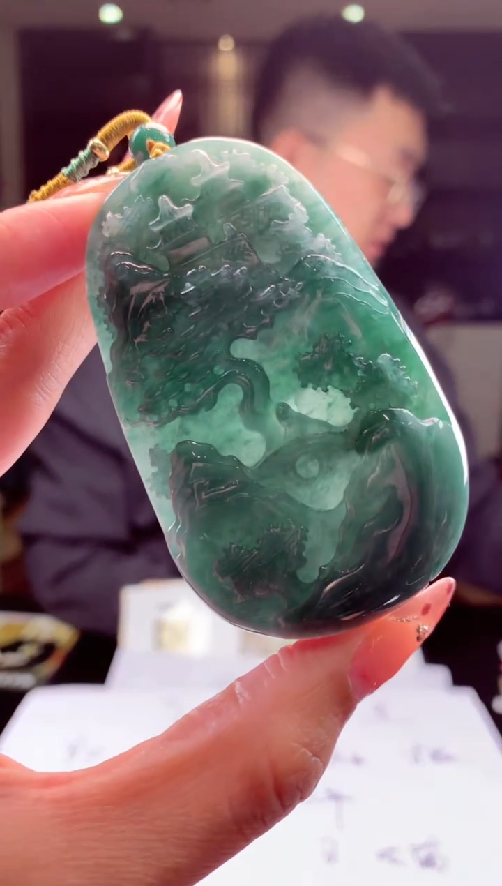 【闪购商品】定制翡翠未镶嵌挂件发货（拍一发一）