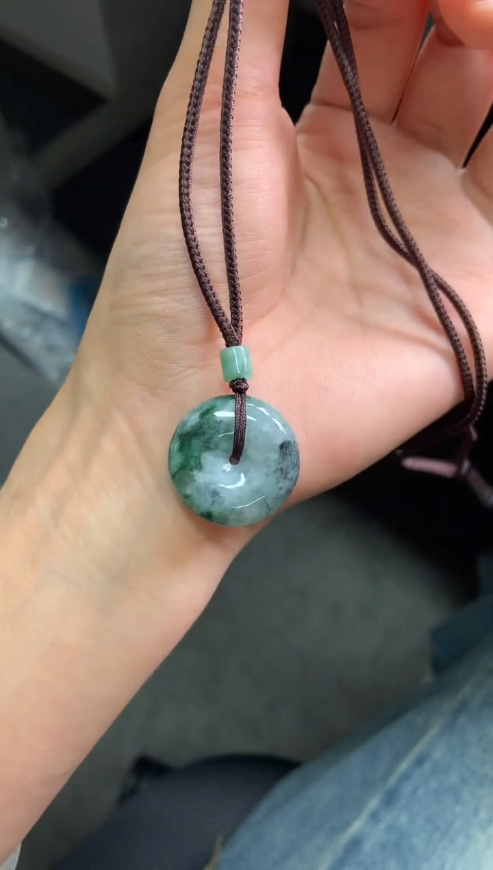 【闪购商品】翡翠挂件未镶嵌平安扣