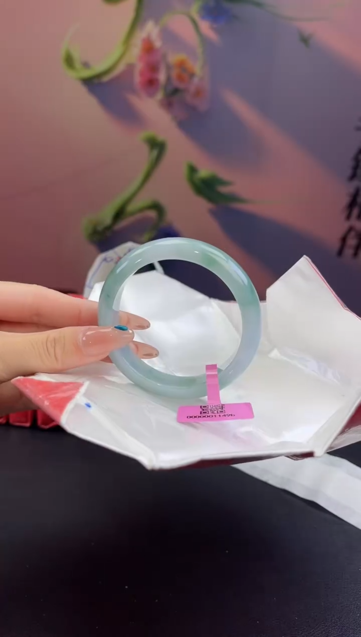 翡翠未镶嵌手镯8翡翠手镯