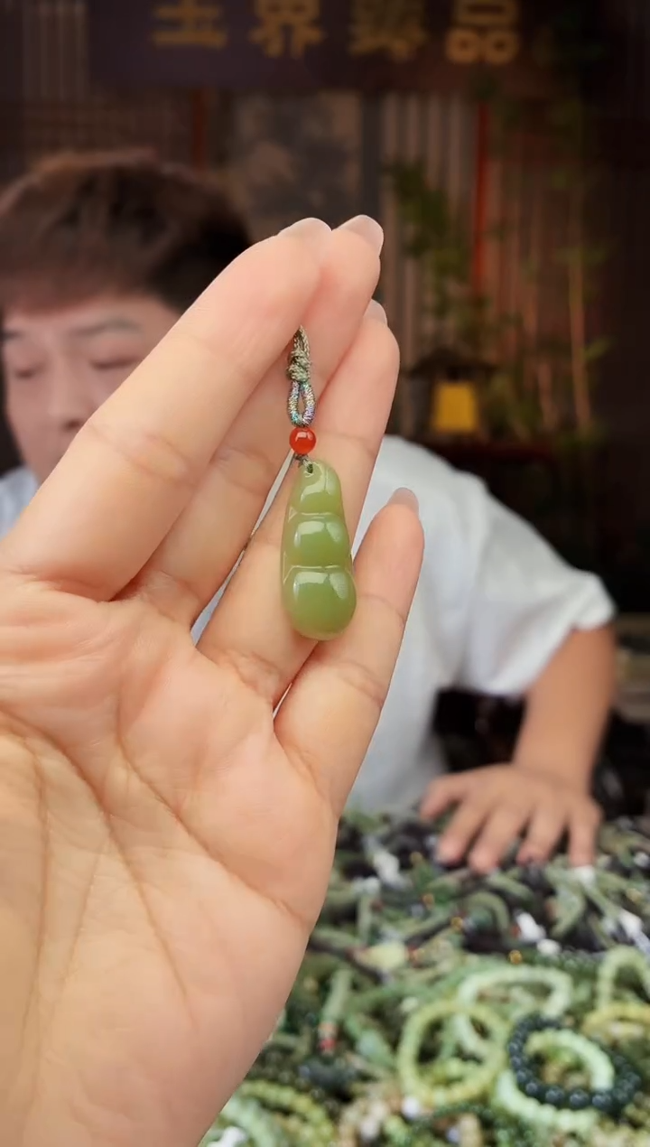 和田玉未镶嵌颈饰多样性发货拍一发一