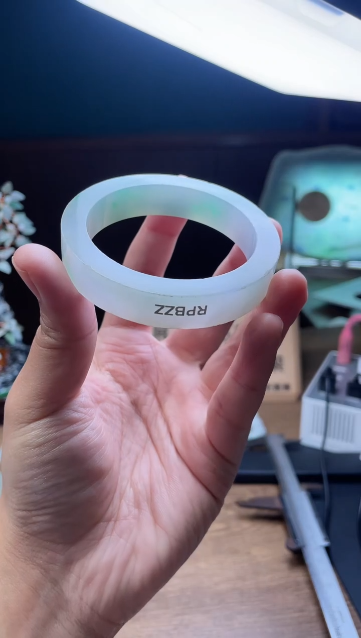 【闪购商品】定制翡翠手镯未镶嵌定制