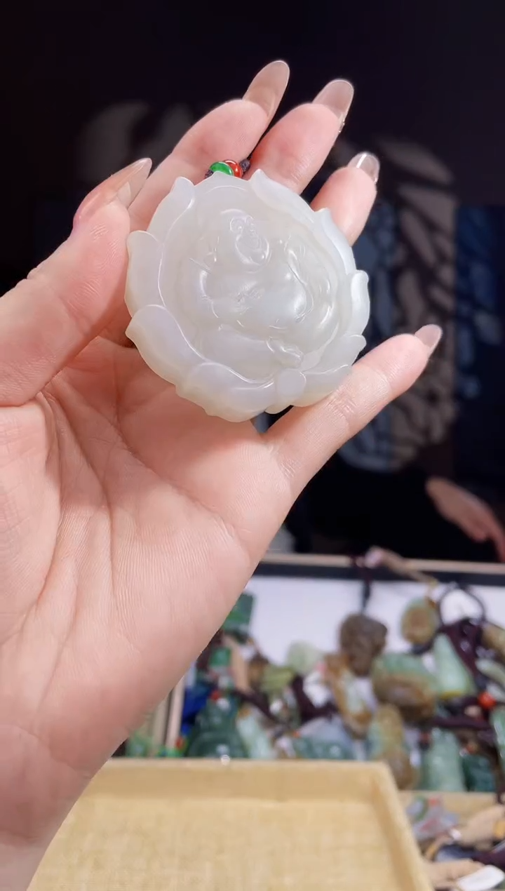 【闪购商品】和田玉颈饰未镶嵌拍一发一