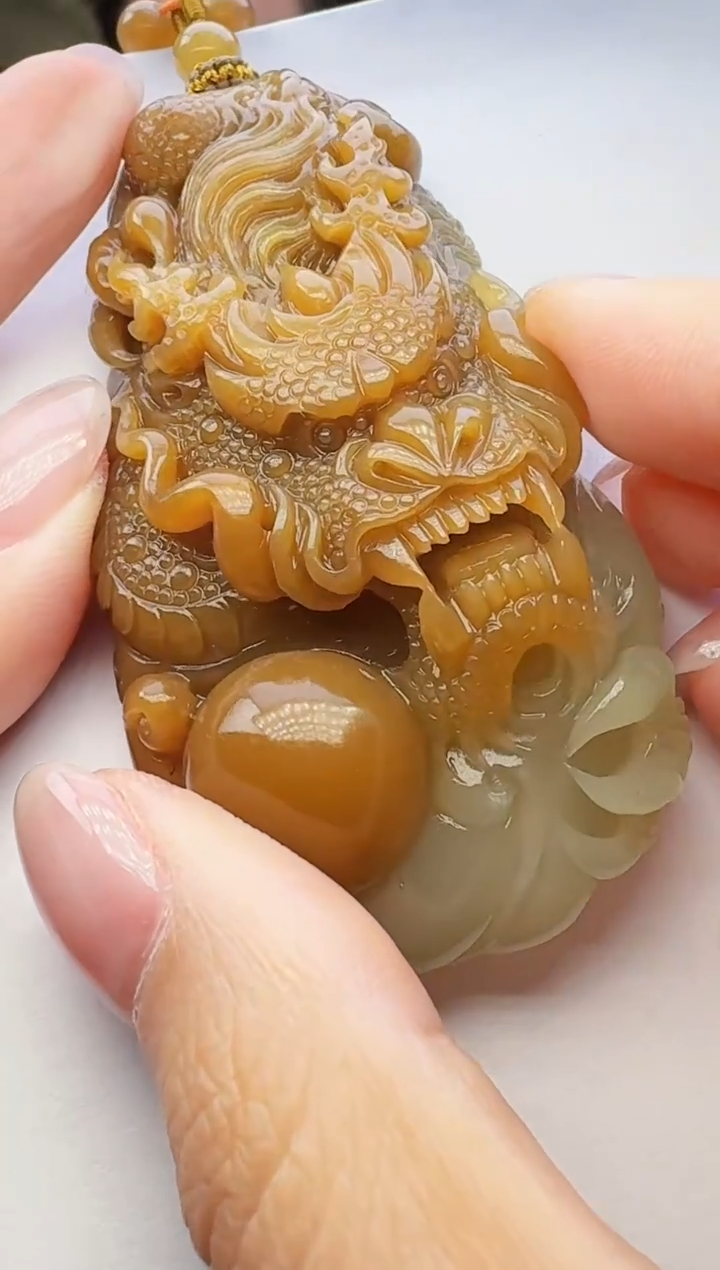 定制和田玉玉届匠心天然和田玉（拍一发一）