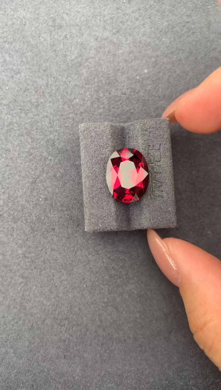 未镶嵌珠宝半成品石榴石8.7ct镁铝榴石 定制 FH