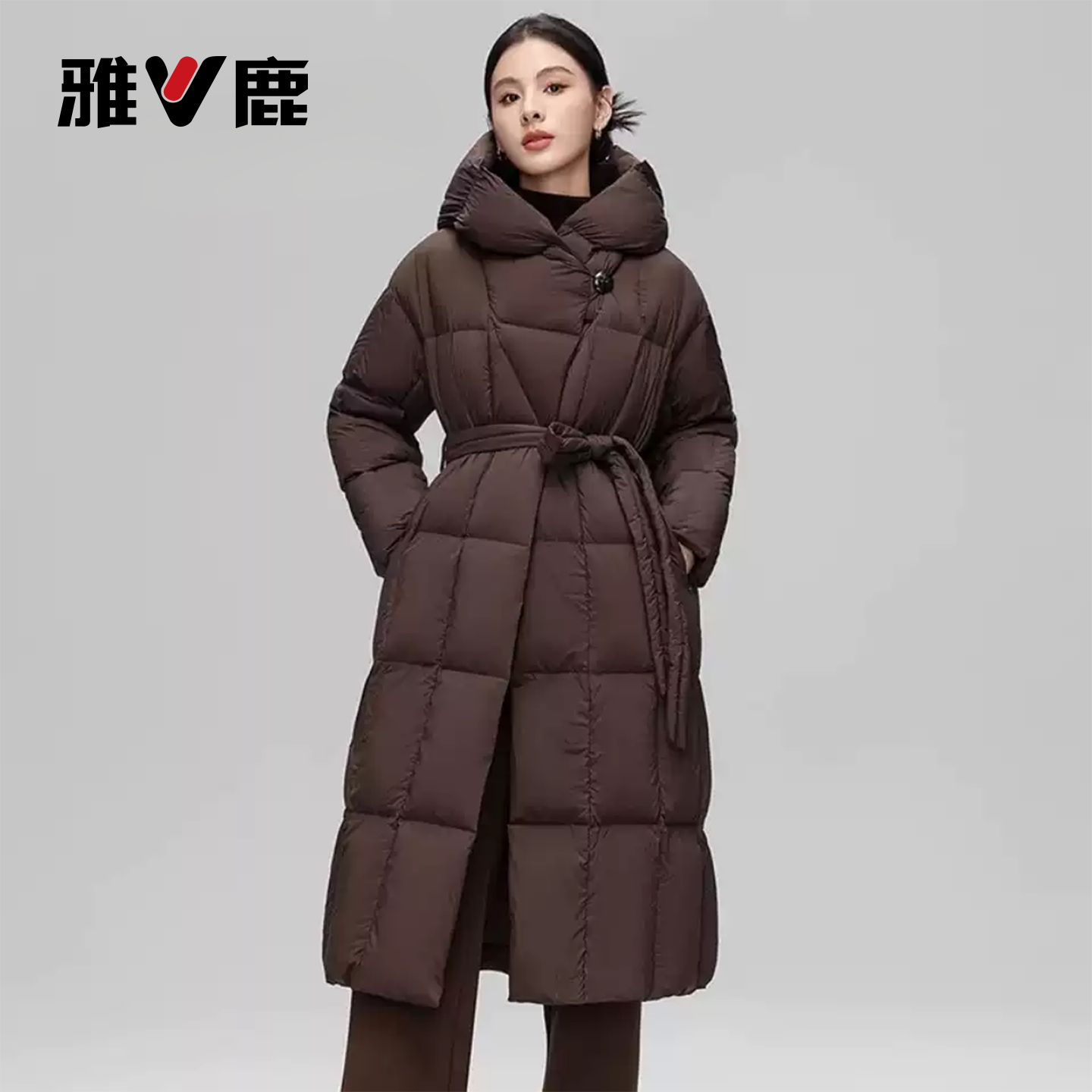 雅鹿90鹅绒加厚系带收腰羽绒服中长款连帽泡芙款保暖外套