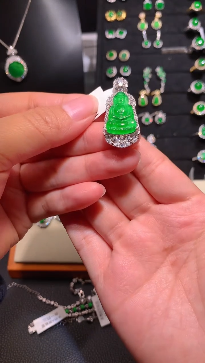 【闪购商品】翡翠颈饰银S925镶嵌吊坠