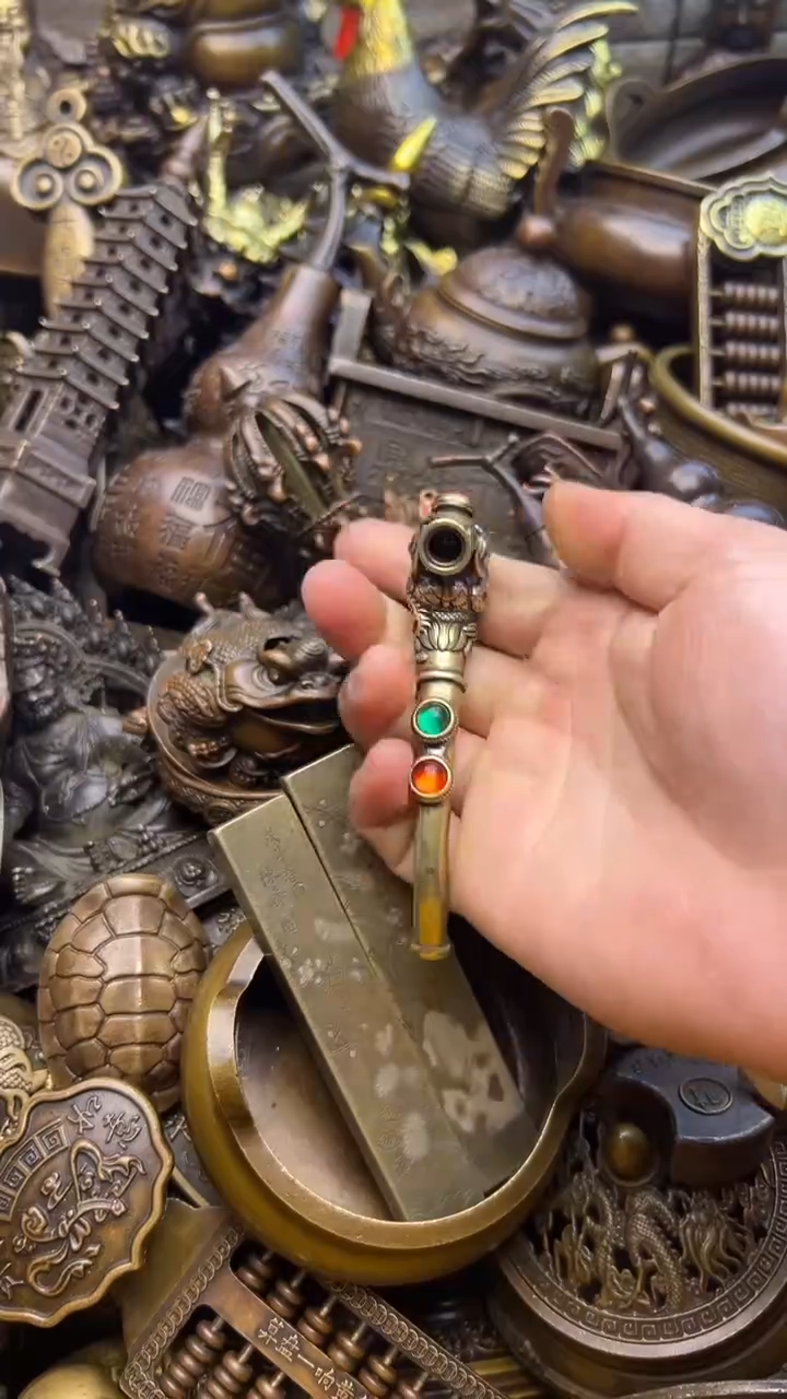 精美铜器，点击下单