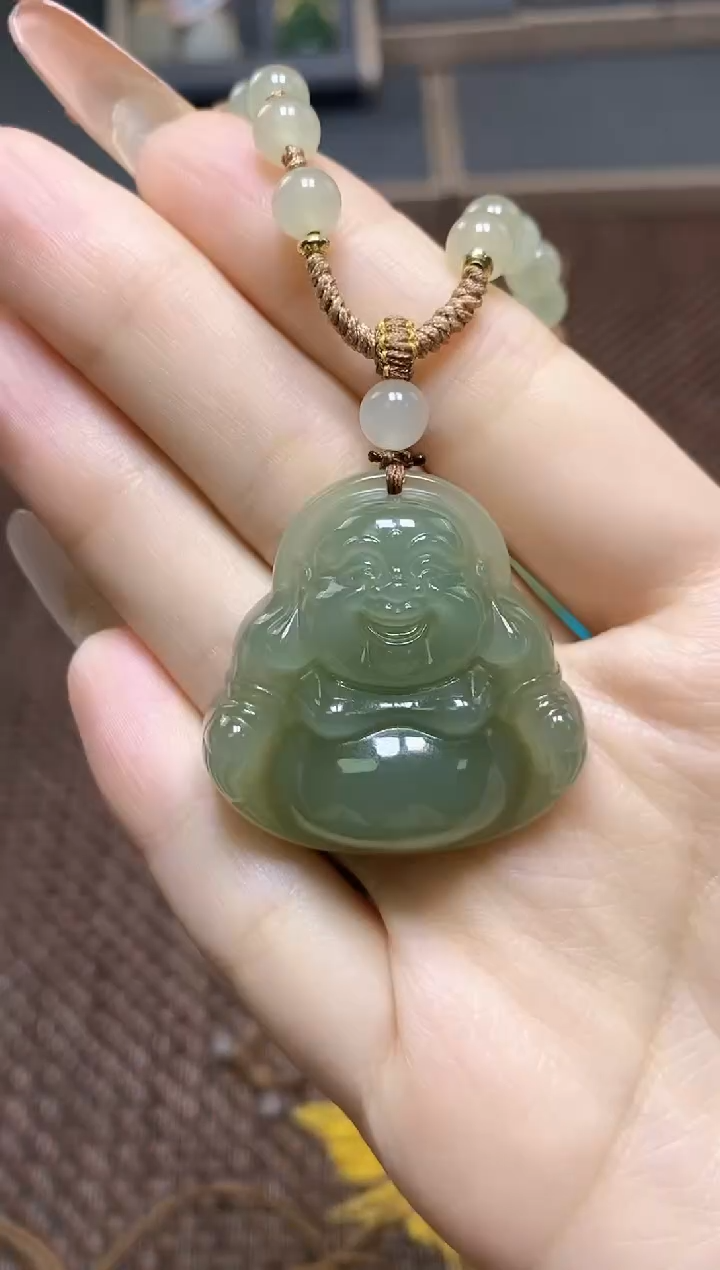 和田玉未镶嵌颈饰天然和田玉卡35佛公
