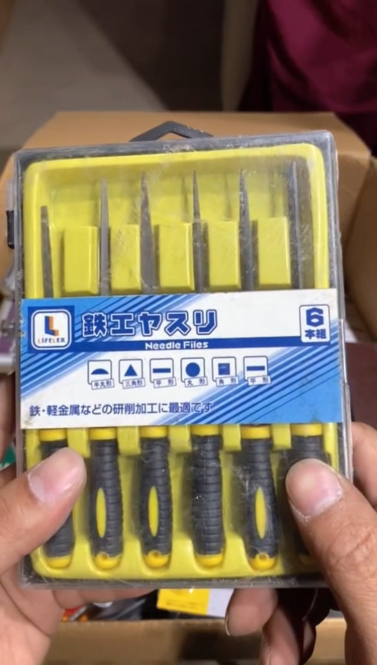 8新中古商品，瑕疵品，不保好坏。531