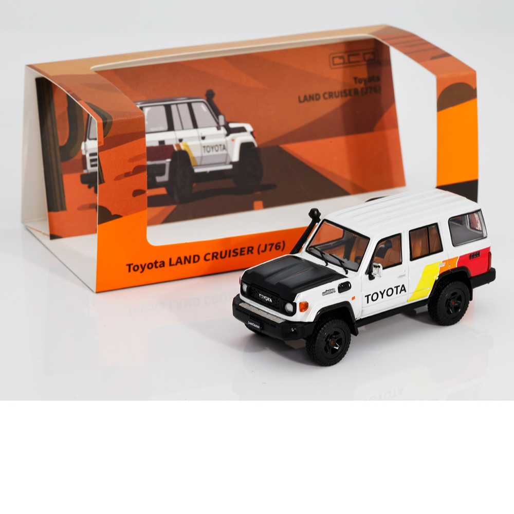 【现货】GCD 1/64 丰田LC70 TRD拉花涂装 合金汽车模型