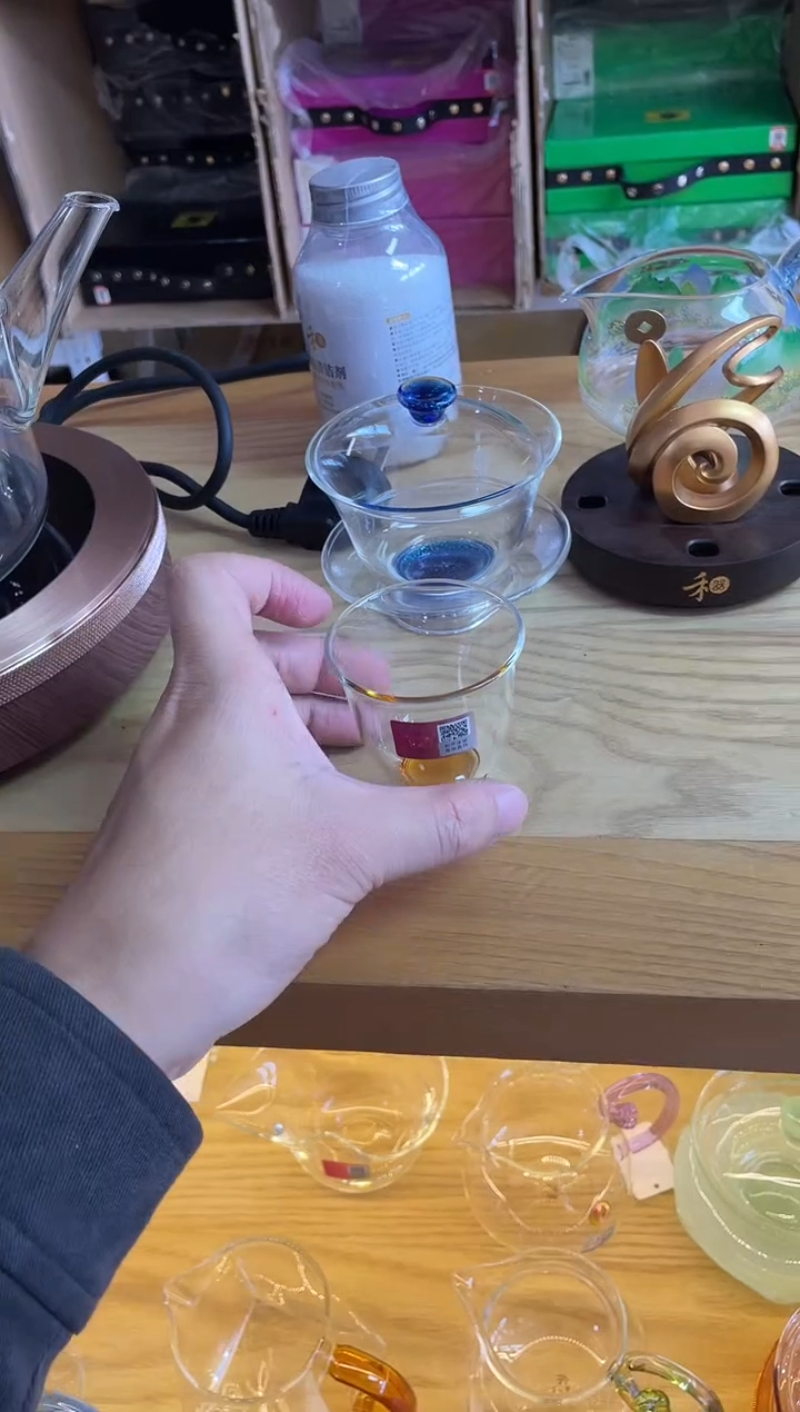 禾器/晶彩韵杯/琥珀