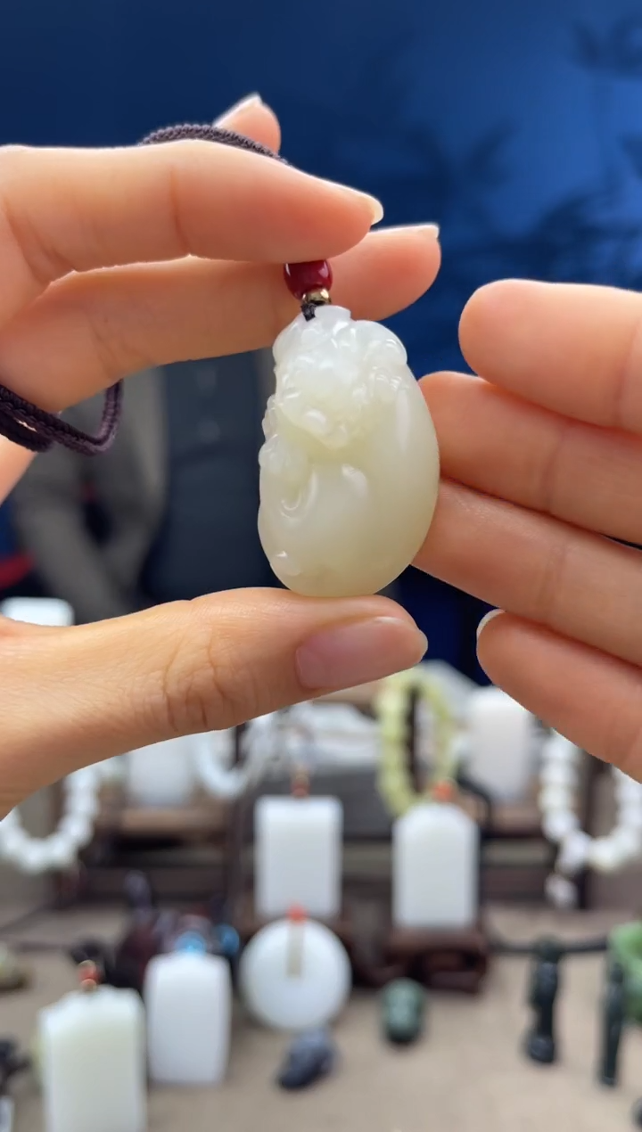 【闪购商品】和田玉颈饰未镶嵌1