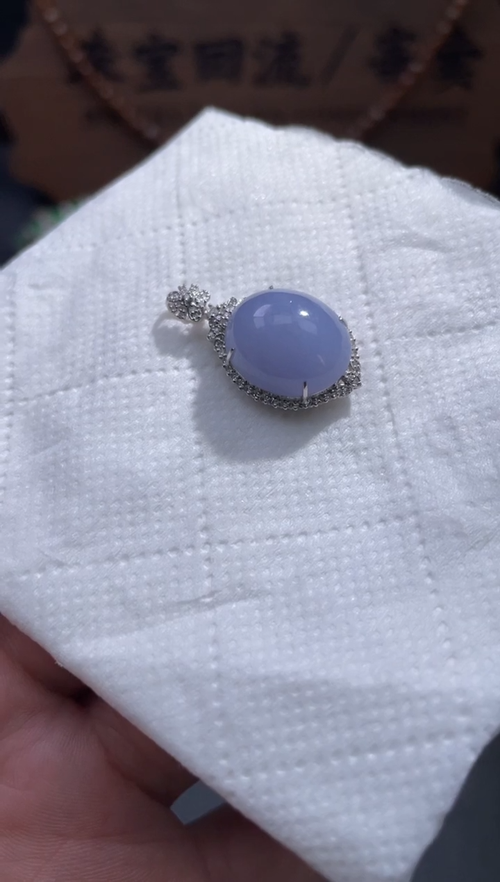 【闪购商品】翡翠颈饰18K金镶嵌30...........