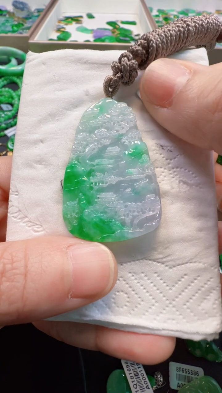 【闪购商品】翡翠吊坠(不含链)未镶嵌960