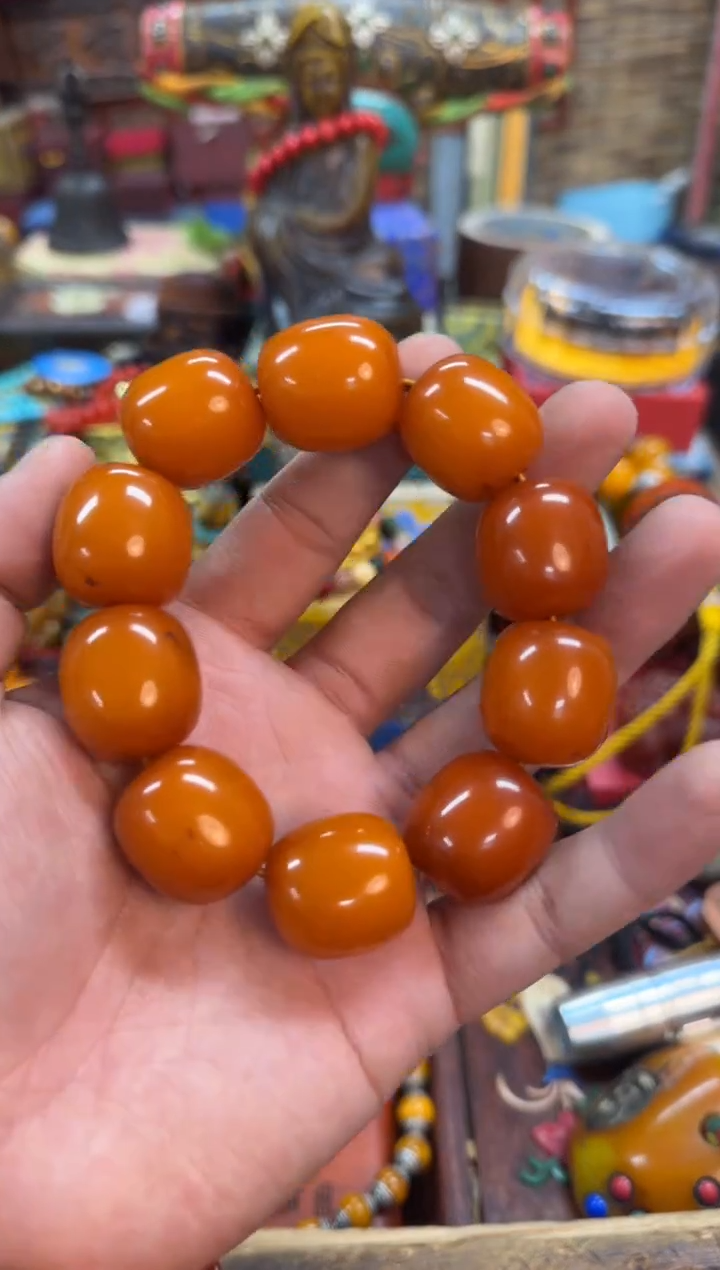 【闪购商品】蜜蜡裸石未镶嵌推荐好物如图所示