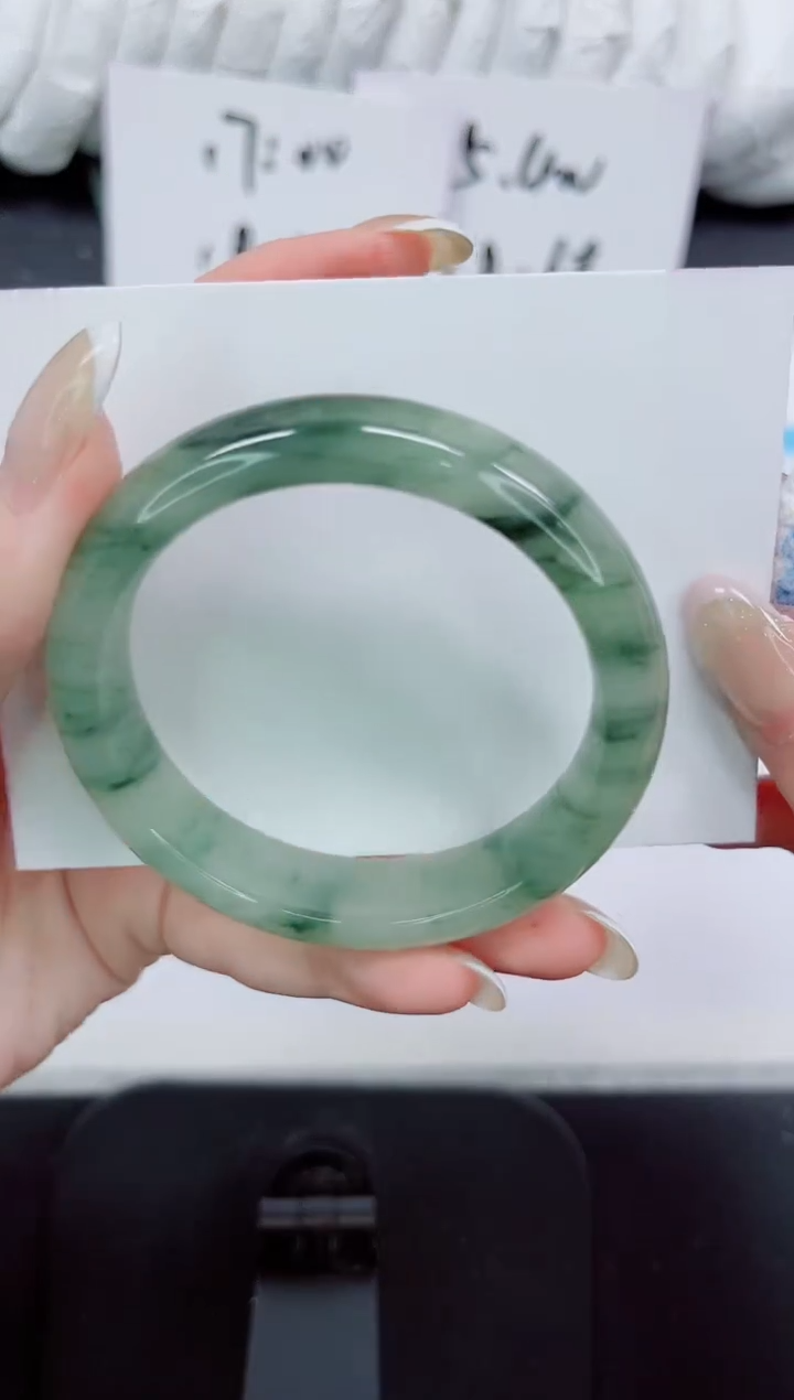 石英质玉手镯未镶嵌233