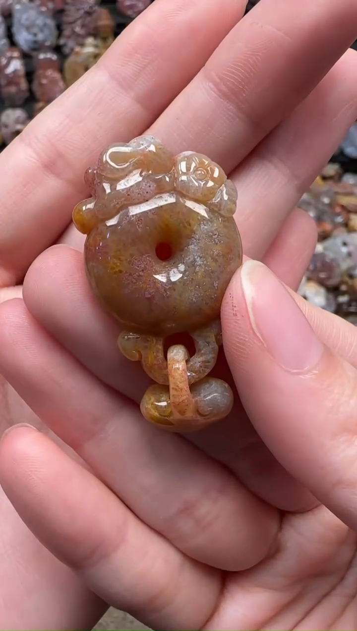 颈饰未镶嵌硅化珊瑚（珊瑚玉）544