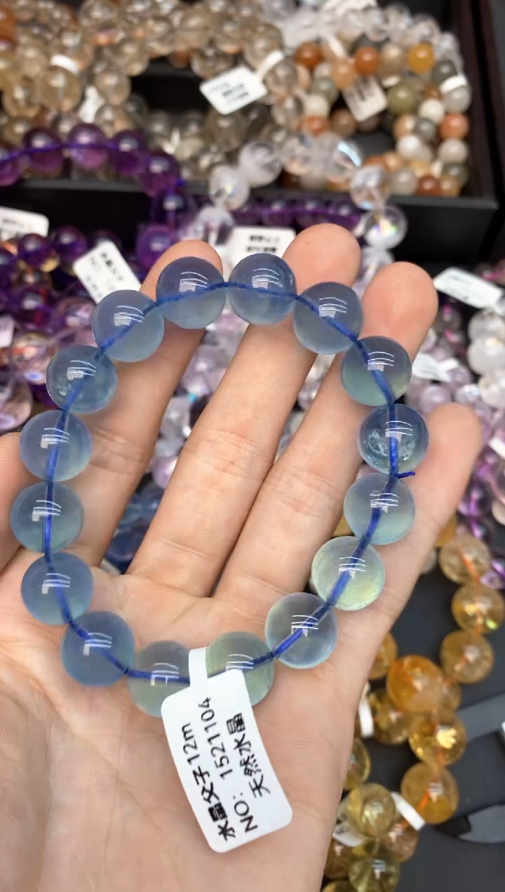 水晶手串未镶嵌26海蓝宝12mm