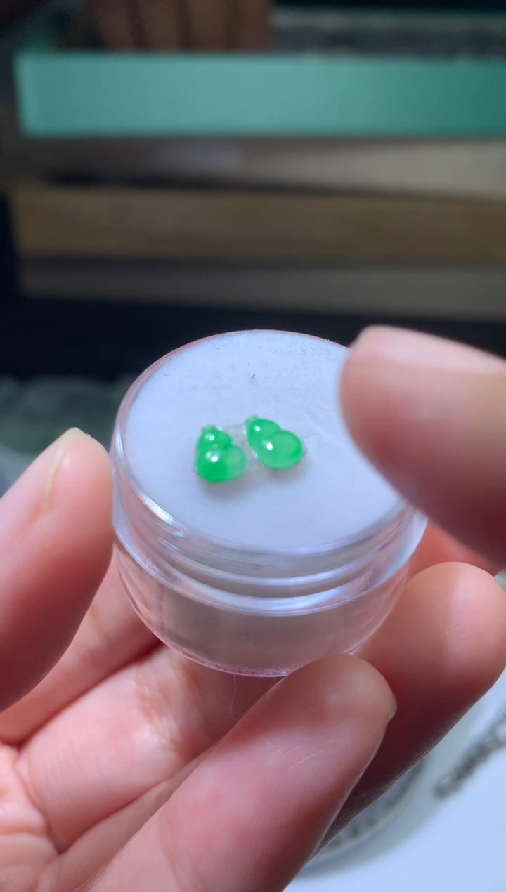 【闪购商品】定制翡翠未镶嵌毛货