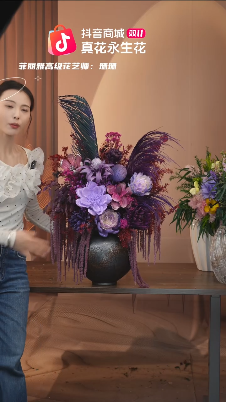 有机玻璃图片款式：花+花瓶一整套