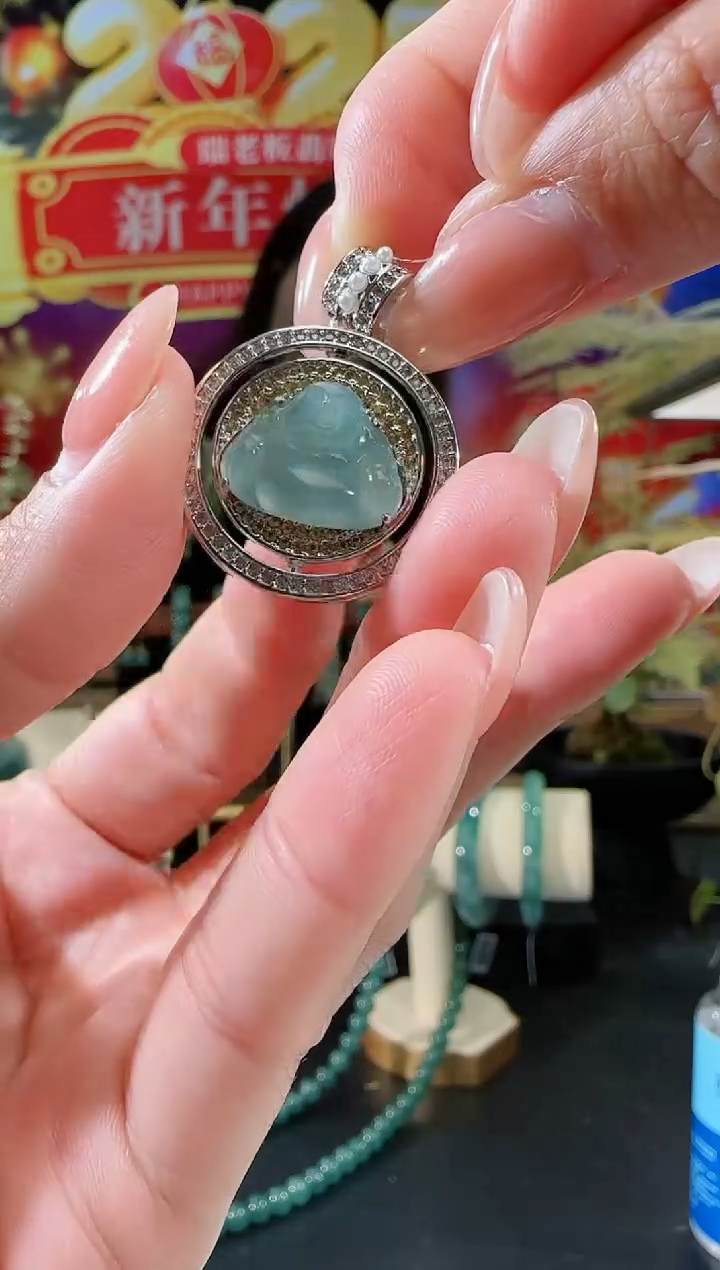 【闪购商品】翡翠吊坠(不含链)合金佛多样性发一