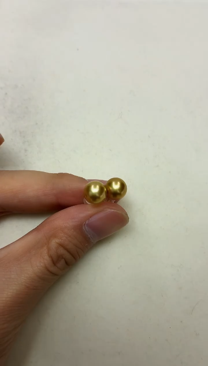 18K金镶嵌DA海水珍珠金珠耳饰9 x1036