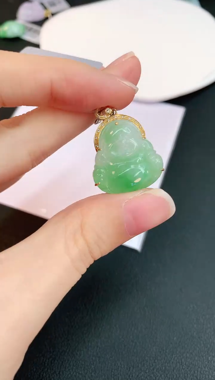 【闪购商品】翡翠颈饰18K金镶嵌赠礼盒证书 小君