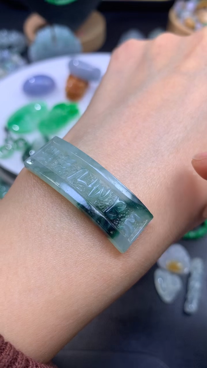 【闪购商品】定制翡翠未镶嵌翡翠