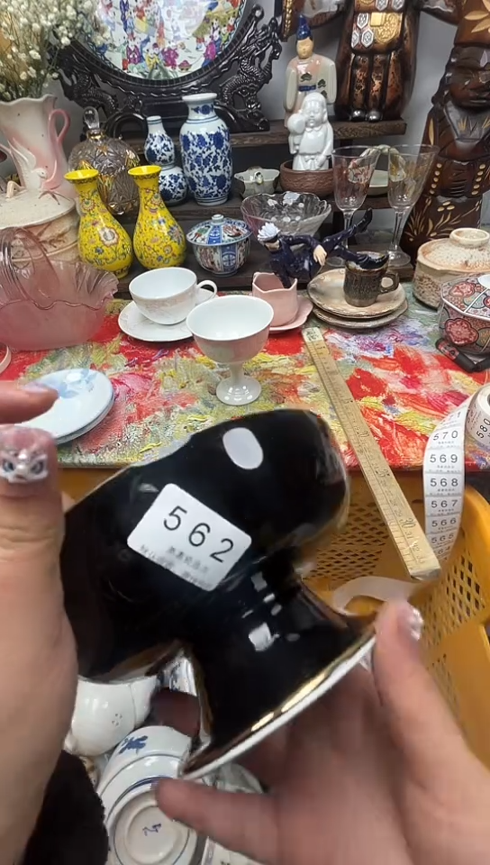 来****吧562回流瓷器，默认微瑕