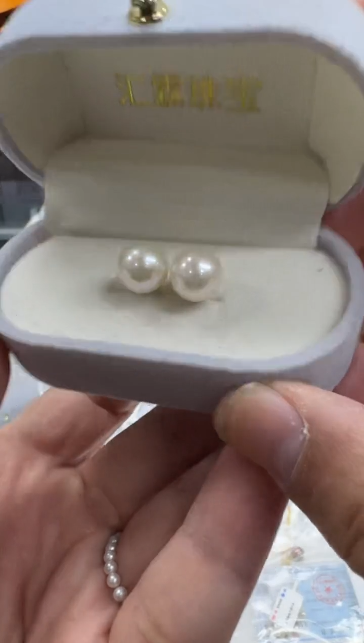 【闪购商品】淡水珍珠耳钉银S925镶嵌10mm