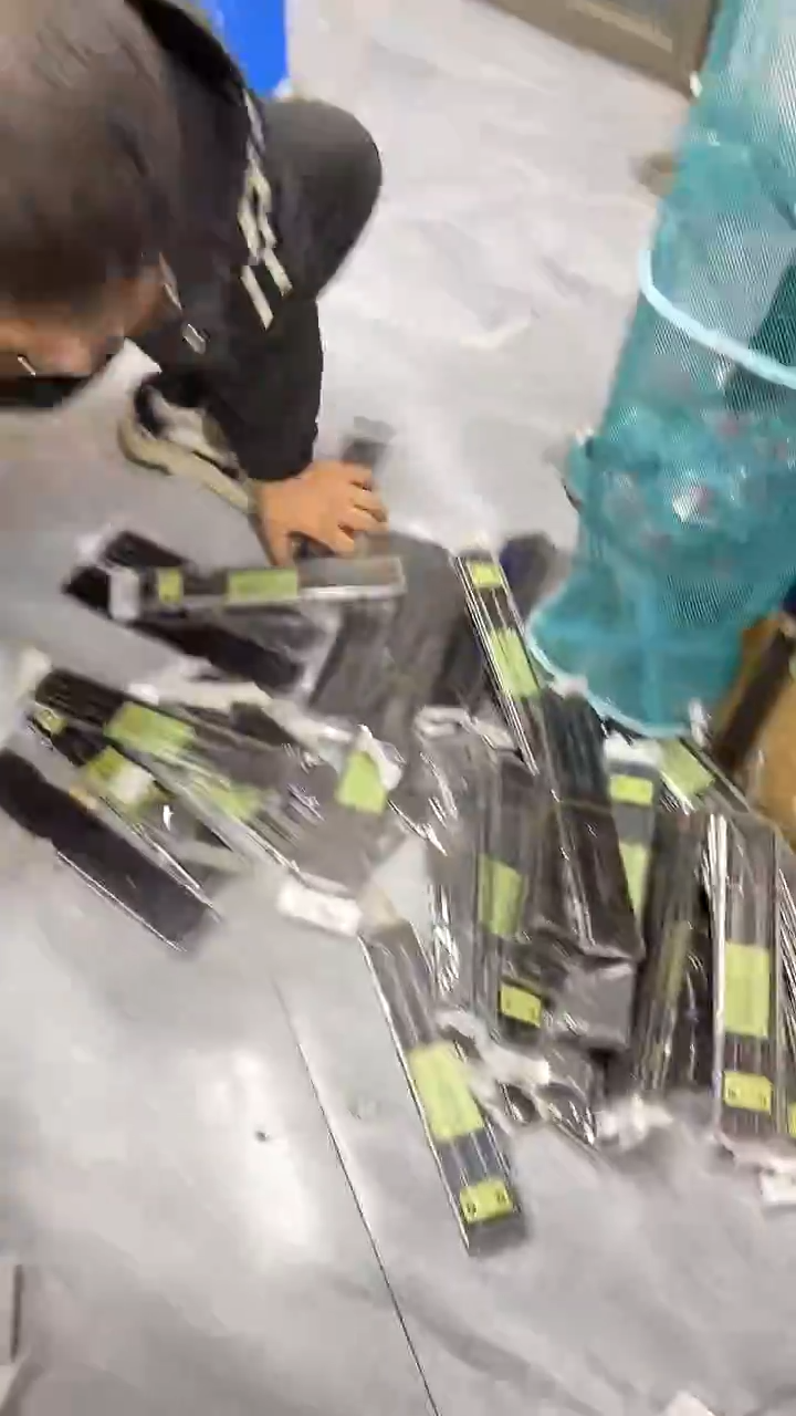 溪流之家伊势尼混发4盒 