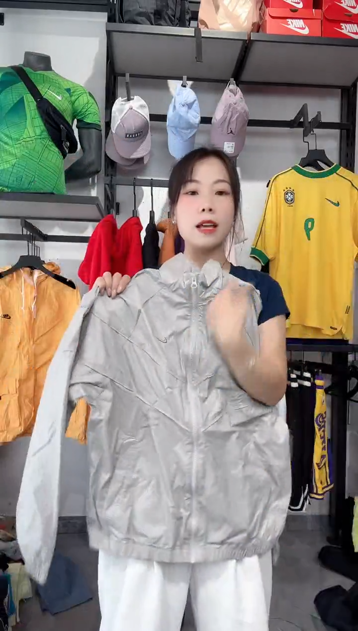 1531   编码 瑕疵款直播间过款为准 尺码