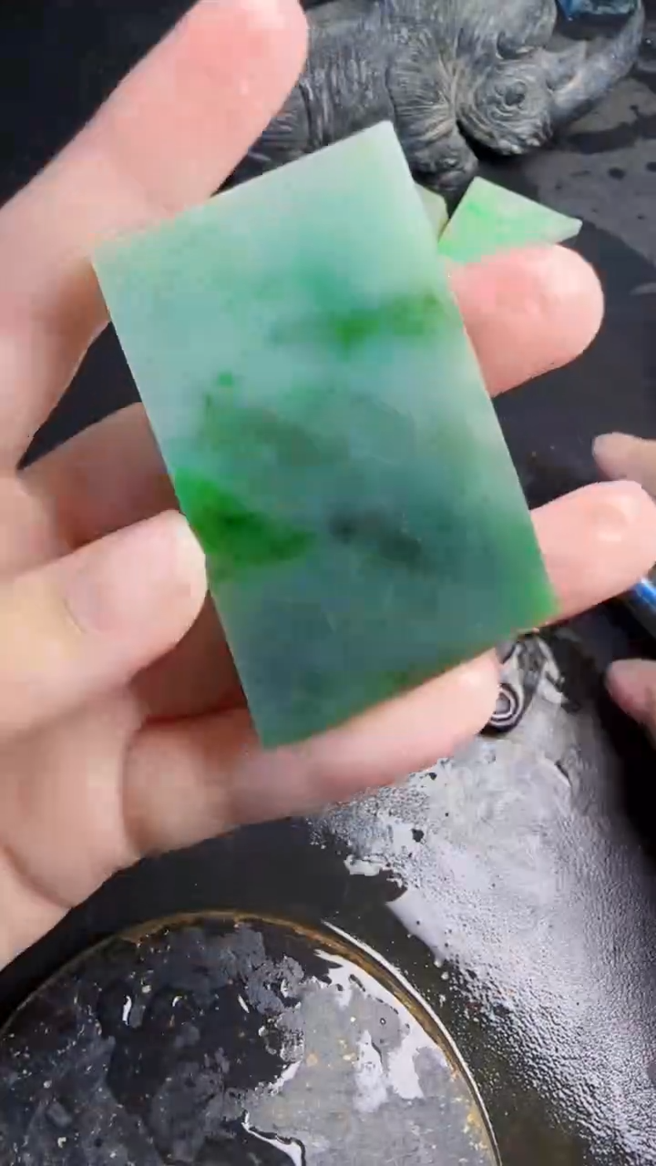 未镶嵌挂件翡翠天然翡翠059