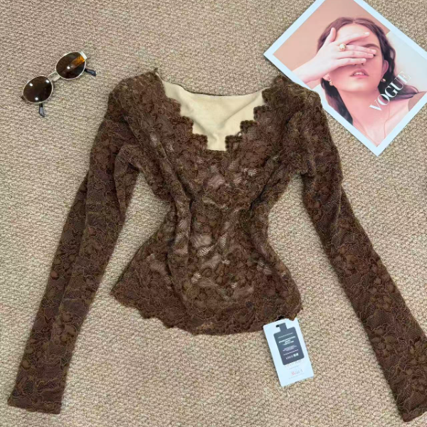 璐璐定制--2025秋冬新款加绒气质百搭打底显瘦女士长袖蕾丝小衫