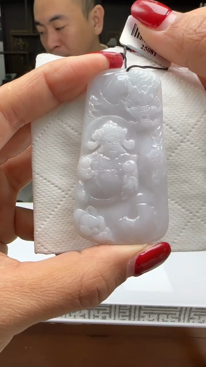 【闪购商品】翡翠颈饰未镶嵌天然翡翠A货吊坠