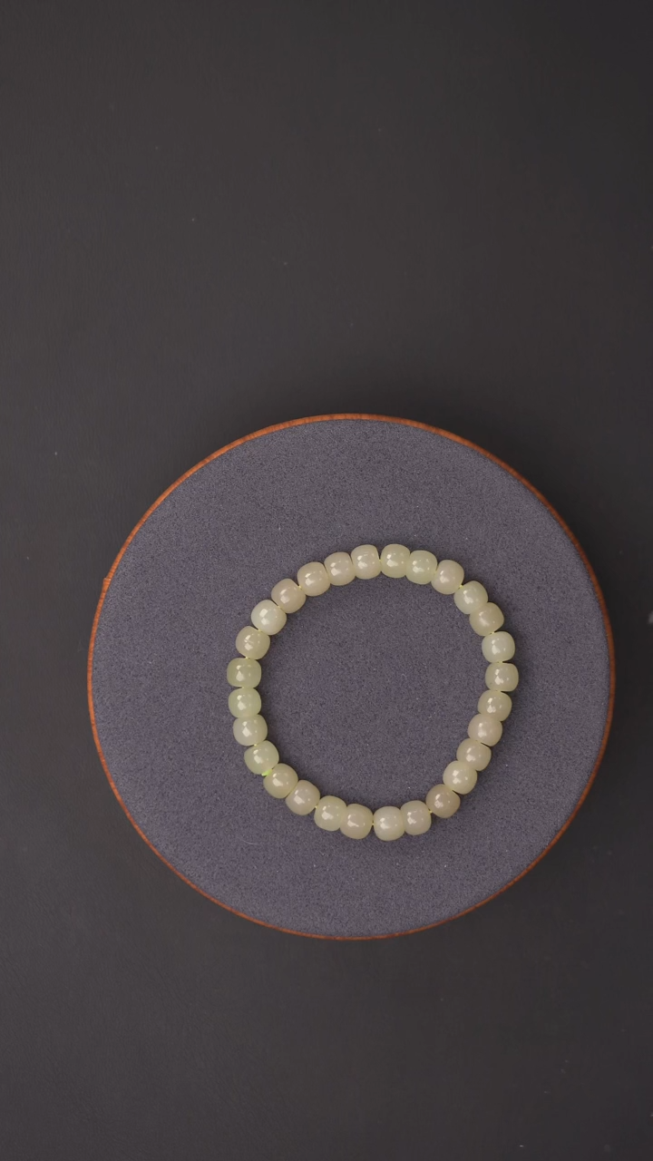 未镶嵌手串和田玉知**乐一个