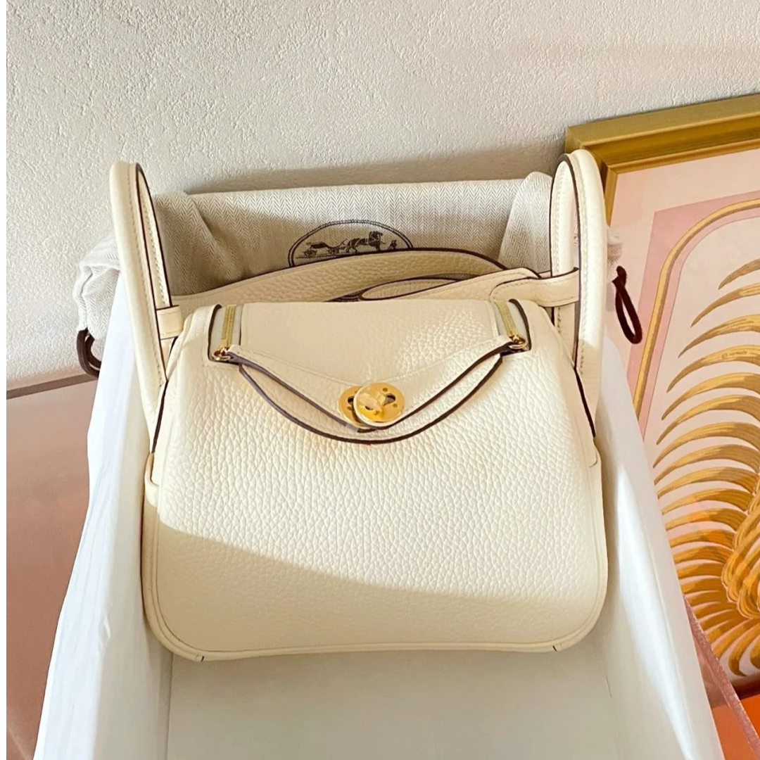 99新 Hermes/爱马仕 小花JerryLindy Mini 奶油白 W刻 金扣包