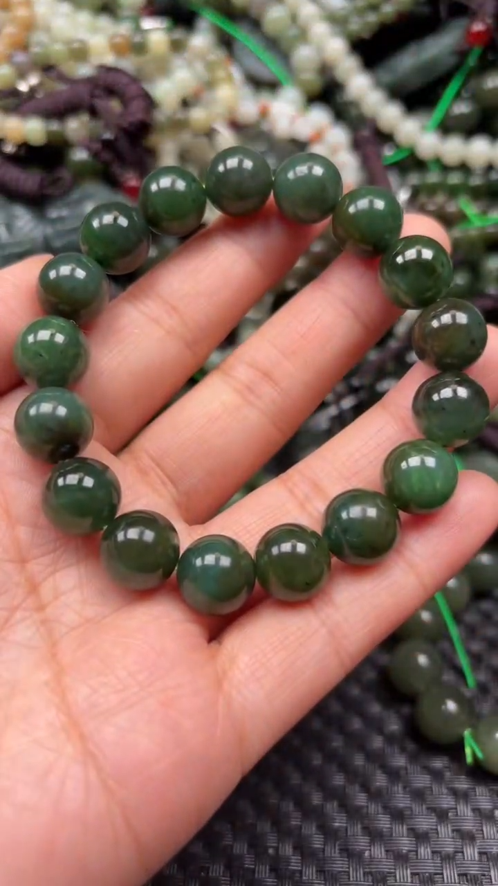 【闪购商品】和田玉颈饰未镶嵌.