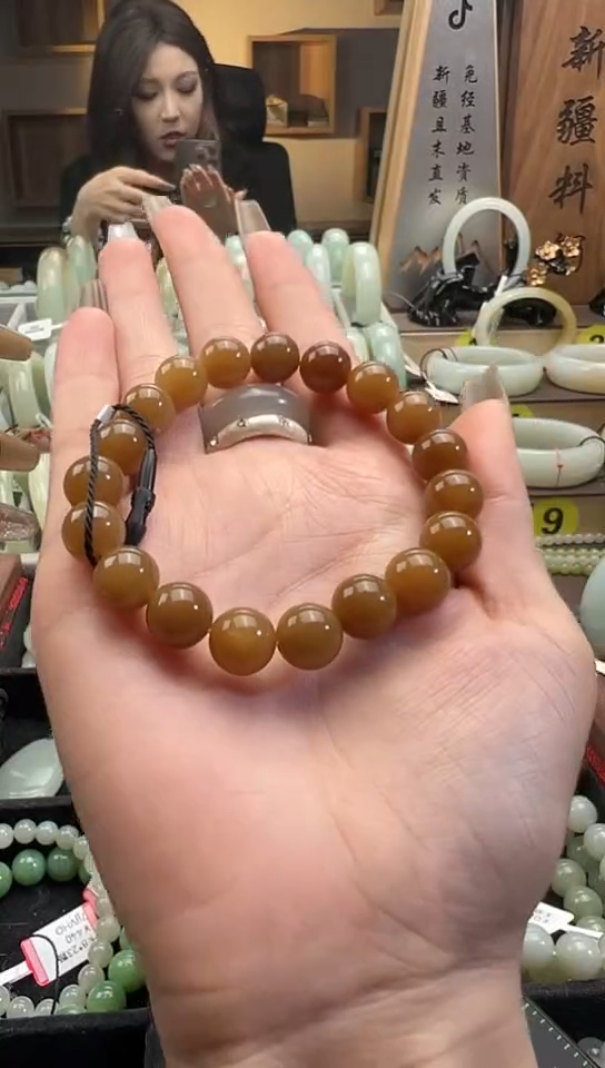 【闪购商品】和田玉手串未镶嵌且末料金山糖手串卡10